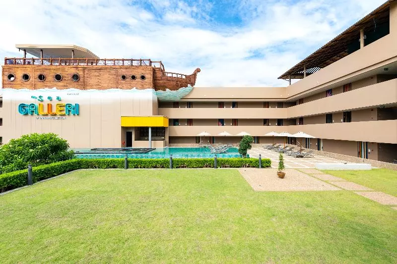 Fotos del hotel The Sea Galleri By Katathani:  2