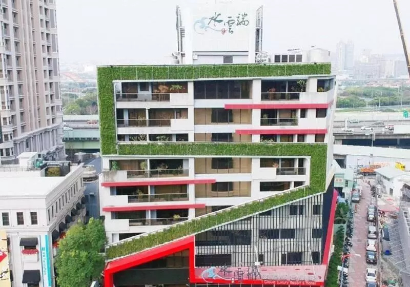 Icloud Luxury Resort &