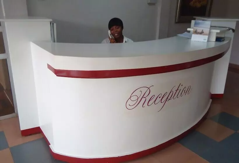 Fotos del hotel Wadoma Royale:  5