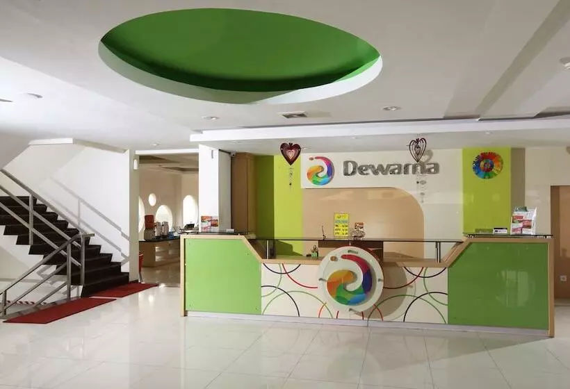 Fotos del hotel Dewarna Sutoyo:  2