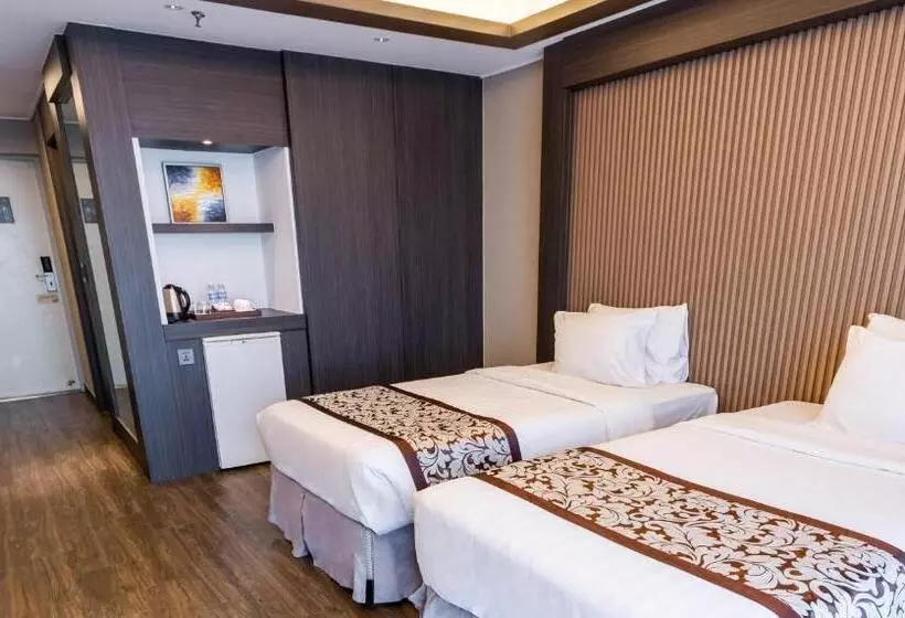 Fotos del hotel Xenia:  6