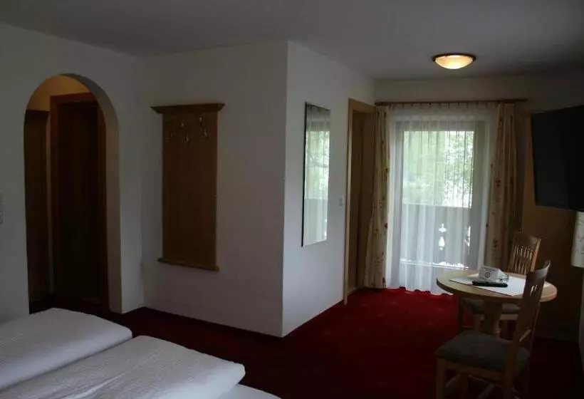 Fotos del hotel Garni Birkenhof:  18
