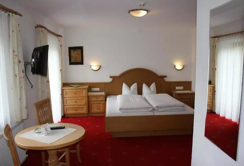 Fotos del hotel Garni Birkenhof:  16