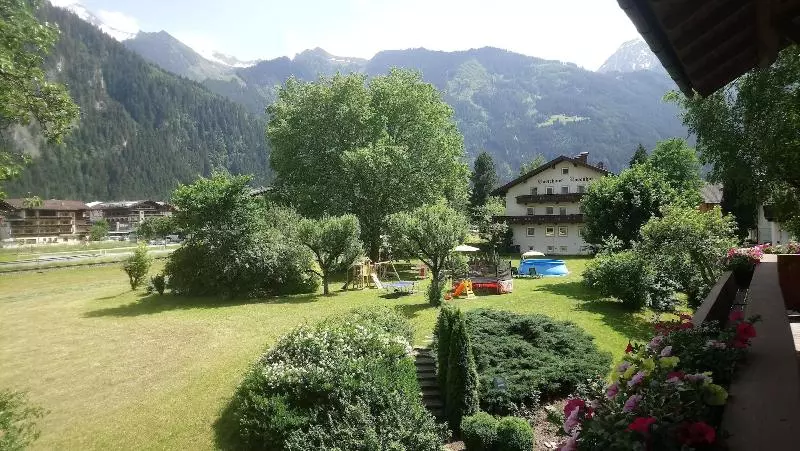 Fotos del hotel Garni Birkenhof:  9