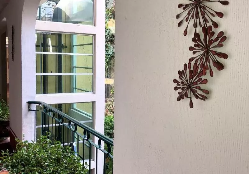 Fotos del hotel Inn Galerias:  12