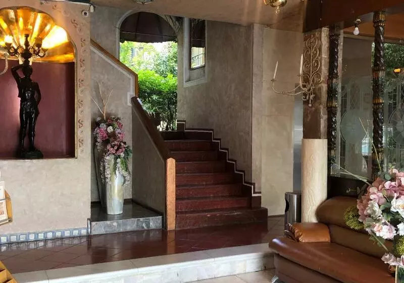 Fotos del hotel Inn Galerias:  9