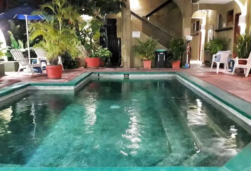 Fotos del hotel Solimar Inn Suites:  17