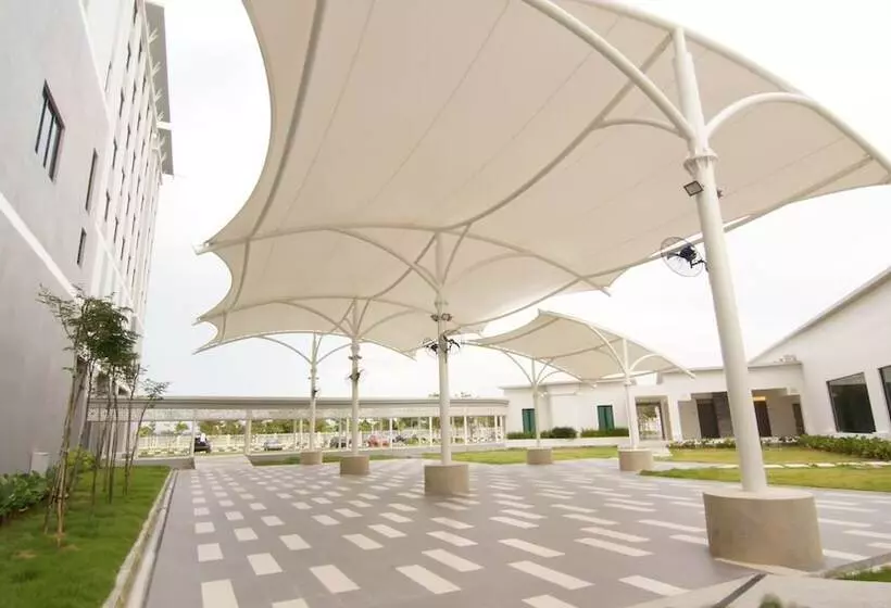 Fotos del hotel Raia  & Convention Centre Alor Setar:  5
