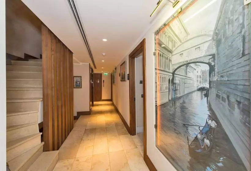 Fotos del hotel Darkmen  2:  4