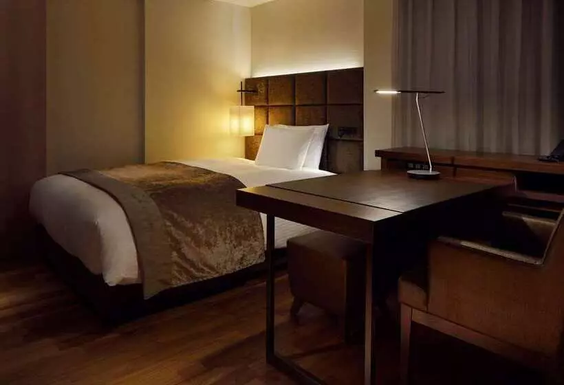 Fotos del hotel Mitsui Garden  Osaka Premier:  2