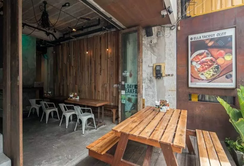 Fotos del hotel Ella Bar, Bistro & Bed:  21