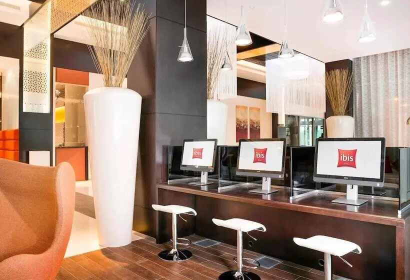 Fotos del hotel Ibis One Central - World Trade Centre Dubai:  2