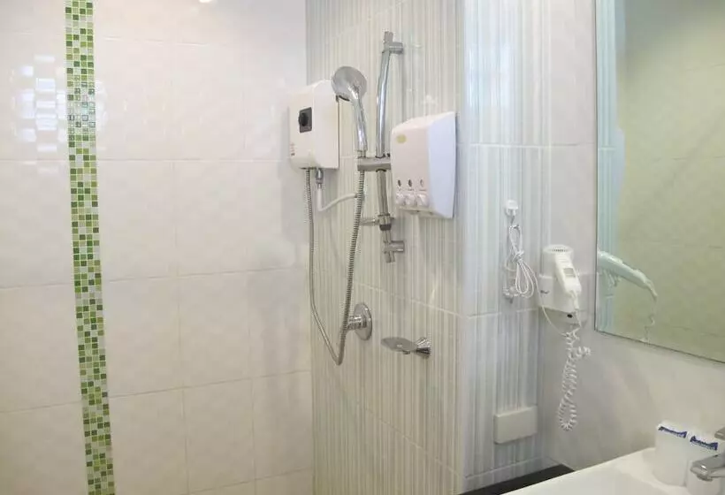 Fotos del hotel Jula Place:  22