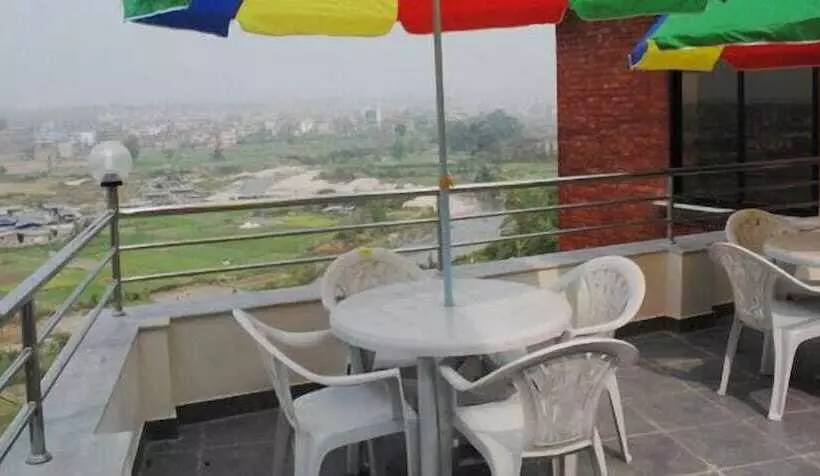 Fotos del hotel Manohara:  4