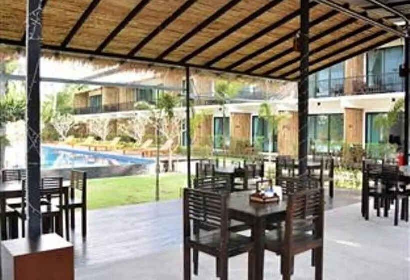 Fotos del hotel The Nidhra:  15