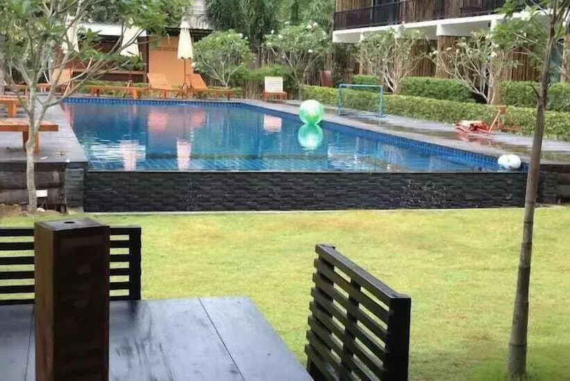 Fotos del hotel The Nidhra:  2