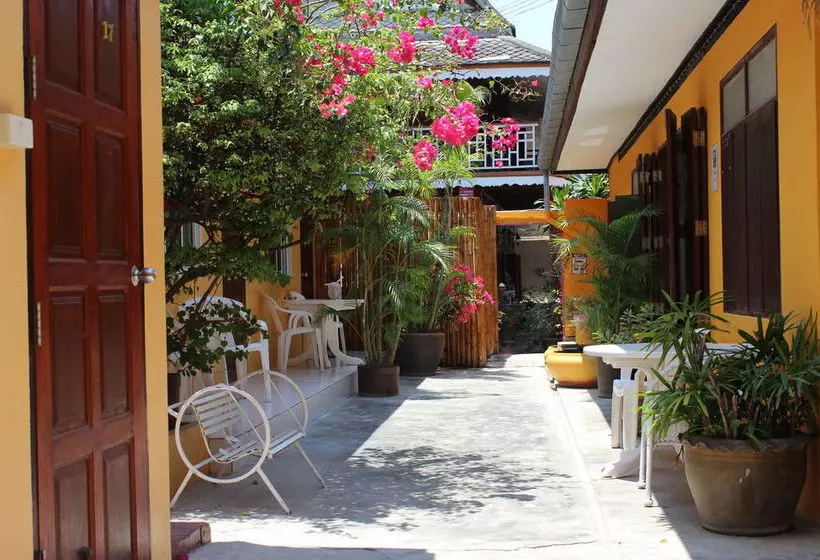 Fotos del hotel Victor Guesthouse:  4