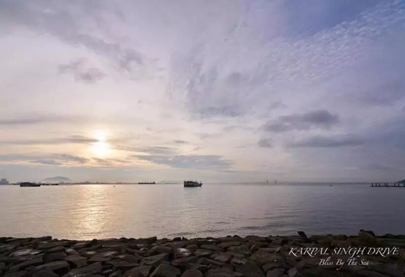 Fotos del hotel Maritime Luxury Suites:  10