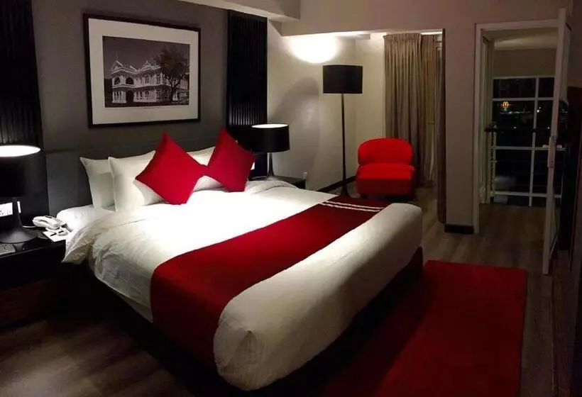 Fotos del hotel Maritime Luxury Suites:  12