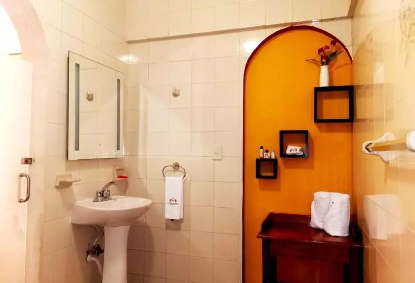 Fotos del hotel Capital O Casa Mallorca:  13