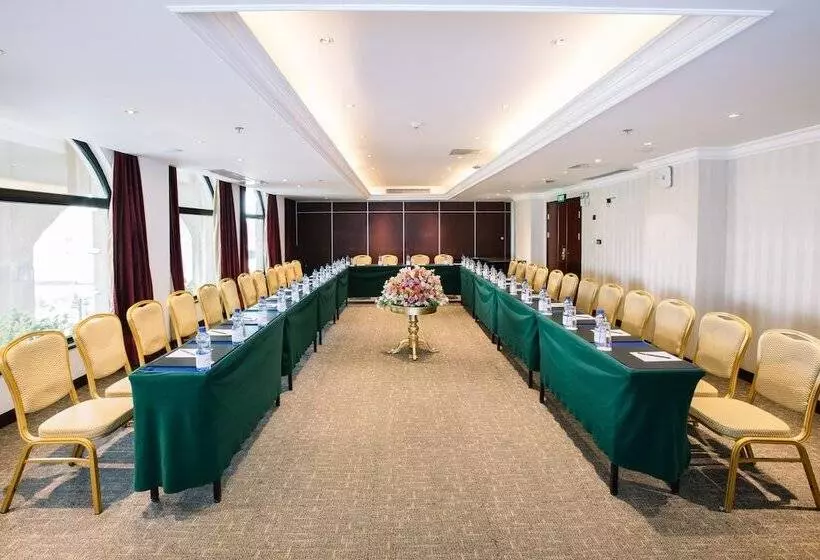 Fotos del hotel Golden Tulip Addis Ababa:  7