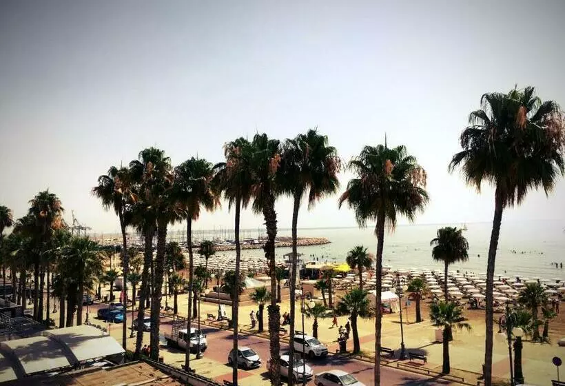 Fotos del hotel Lokàl:  7