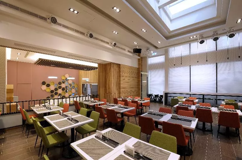 Fotos del hotel Golden Tulip Glory Fine:  6