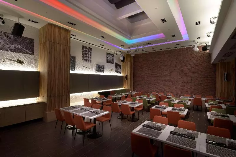 Fotos del hotel Golden Tulip Glory Fine:  21