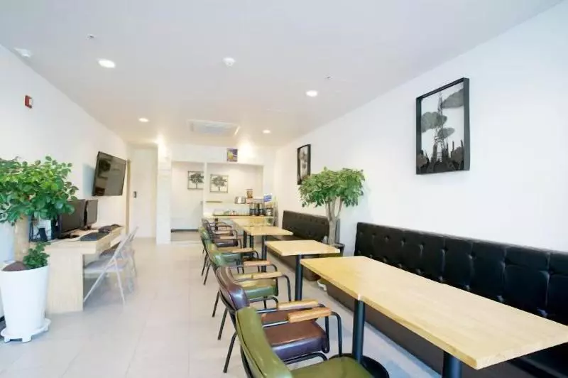 Fotos del hotel Marine Port Resort:  9