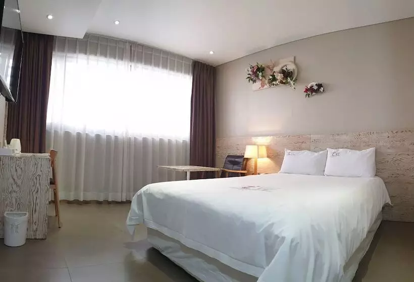 Fotos del hotel Reve Boutique:  18