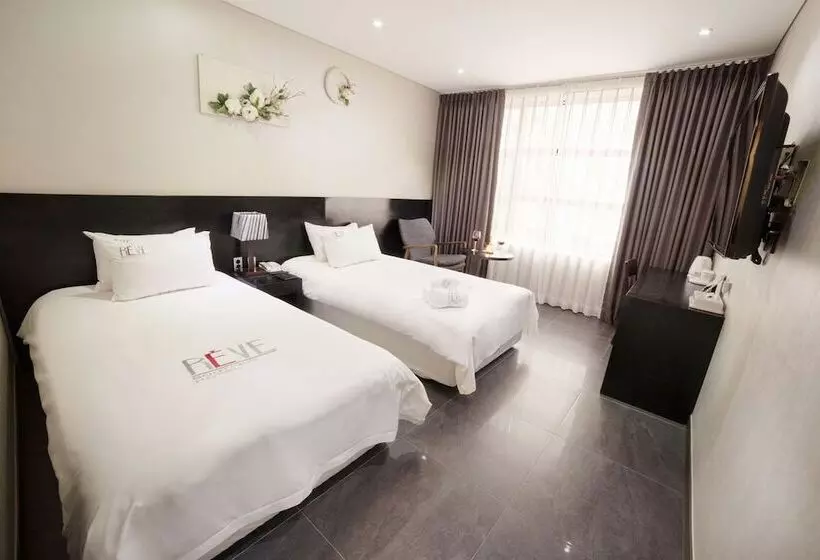 Fotos del hotel Reve Boutique:  6