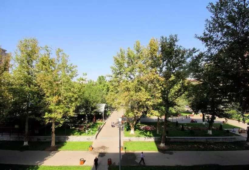 Fotos del hotel Family:  6