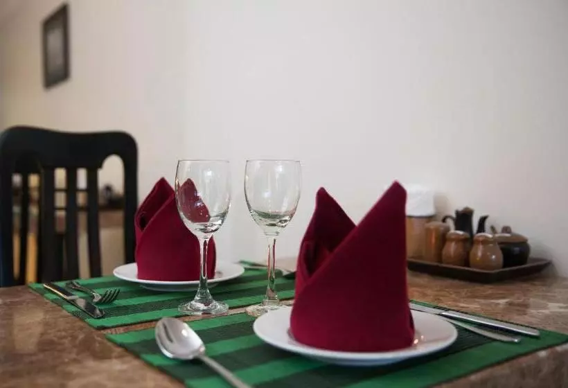 Fotos del hotel Serenity Villa:  8