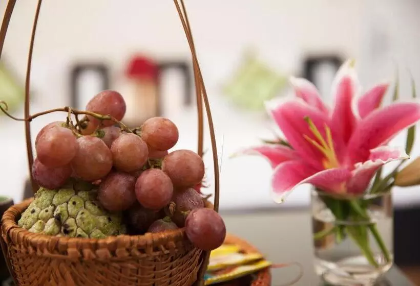 Fotos del hotel Serenity Villa:  9