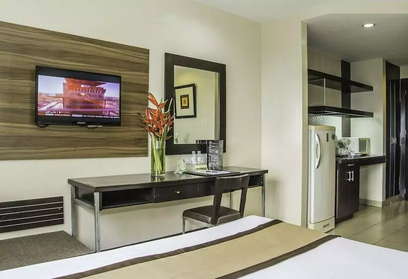 Fotos del hotel Golden Prince Hotel And Suites:  18