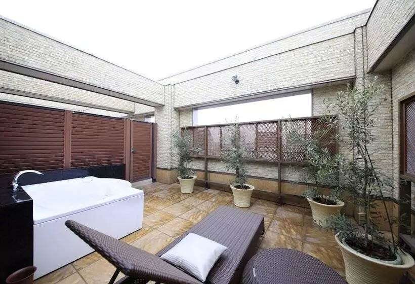 Fotos del hotel Coco Grand Kitasenju:  4