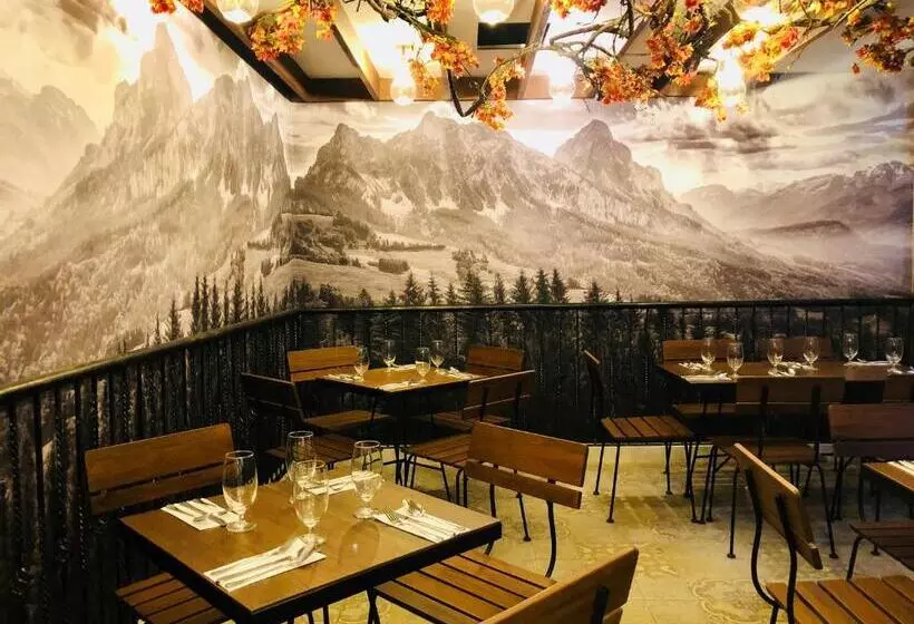 Fotos del hotel Golden Prince Hotel And Suites:  17