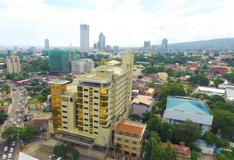 Fotos del hotel Golden Prince Hotel And Suites:  10