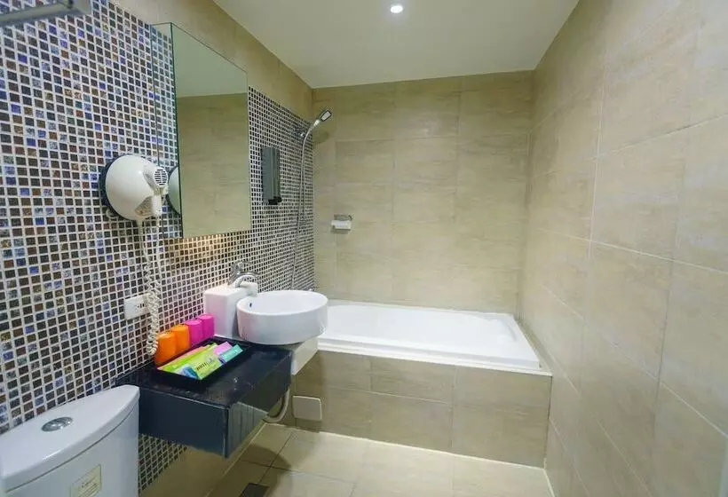 Fotos del hotel The Riverside Hotel Fashion:  4