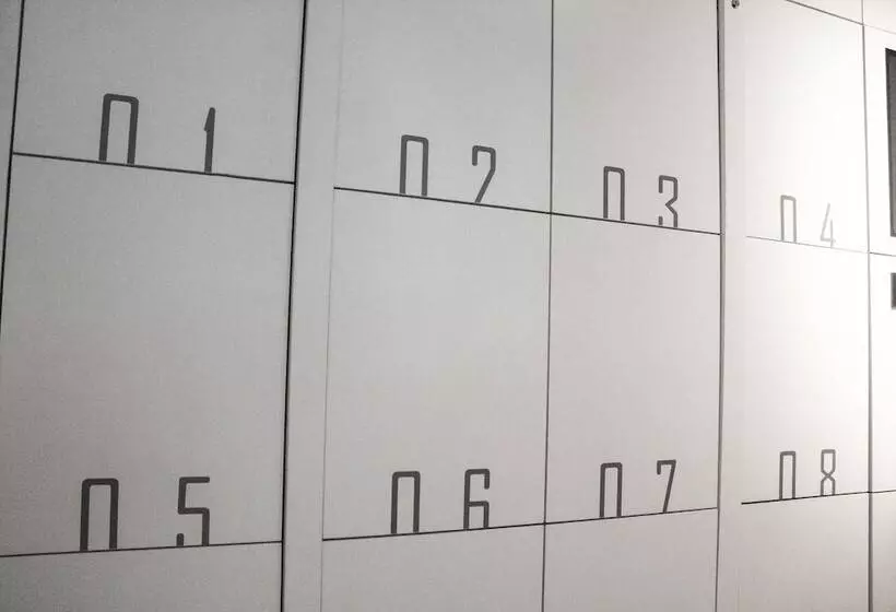 Fotos del hotel Story +:  6