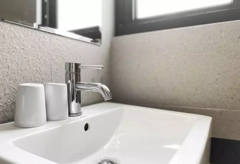 Fotos del hotel Story +:  9