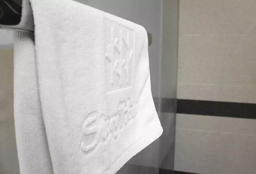 Fotos del hotel Story +:  10