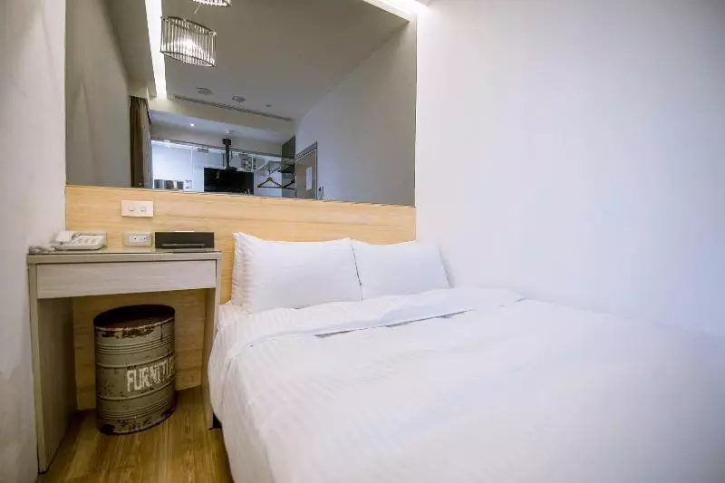 Fotos del hotel Story +:  8