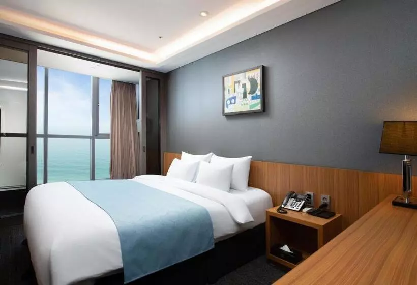 Fotos del hotel Mudrin:  17