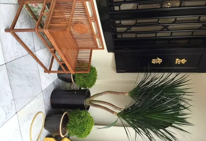 Fotos del hotel Heeren Palm Suites:  17