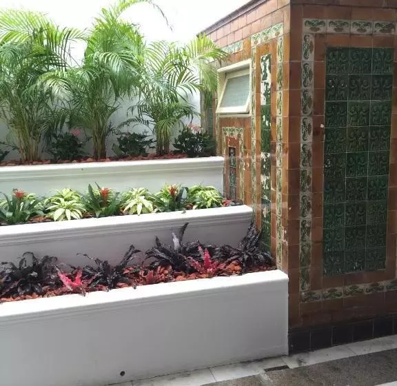 Fotos del hotel Heeren Palm Suites:  19