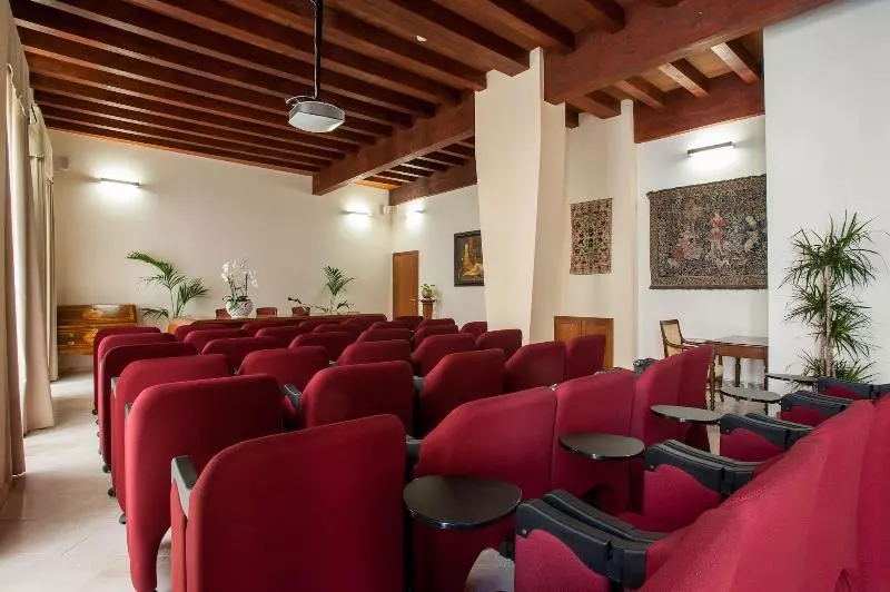 Fotos del hotel Flora:  19