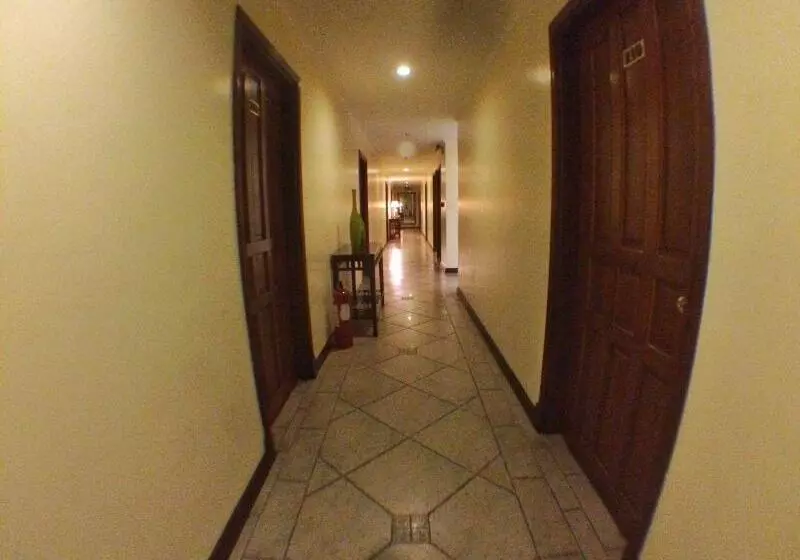 Fotos del hotel Subic Residencias:  7