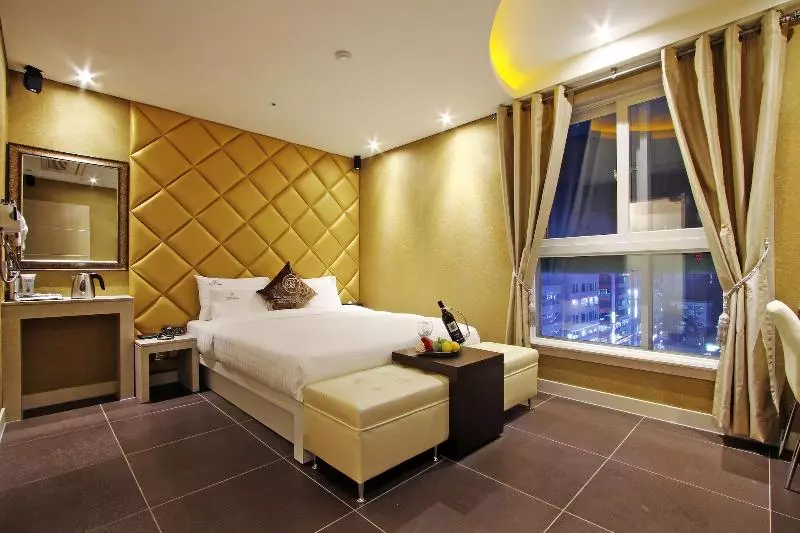 Fotos del hotel Bella:  2