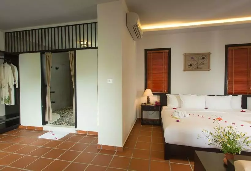 Fotos del hotel East West Villa:  21